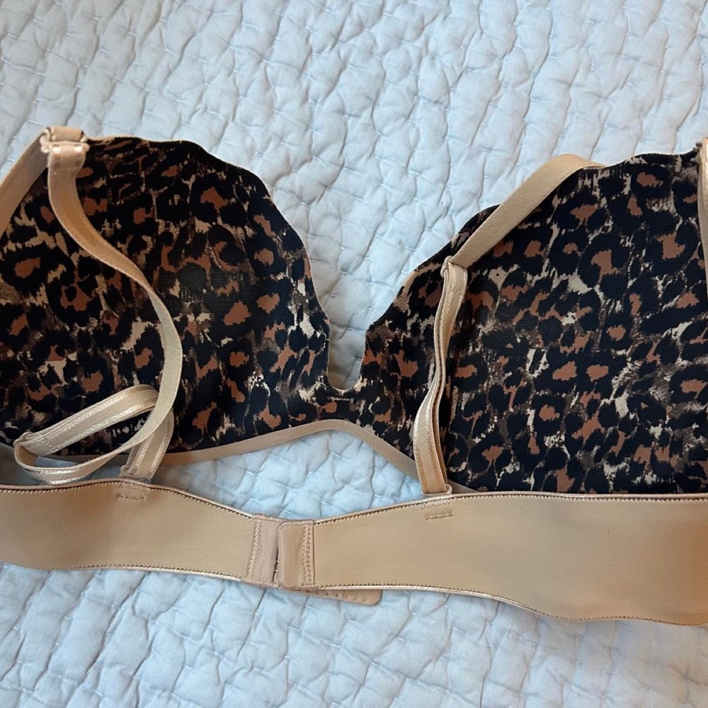 b.tempt'd by Wacoal B.wow'd Push Up Bra Leopard Print Size 36B